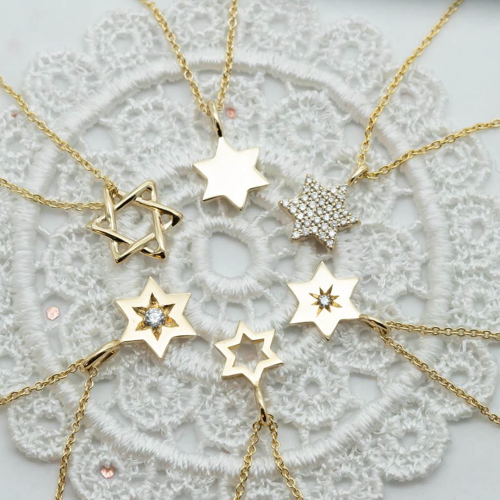 Star of David pendant necklaces, Magen David pendants in gold and diamonds