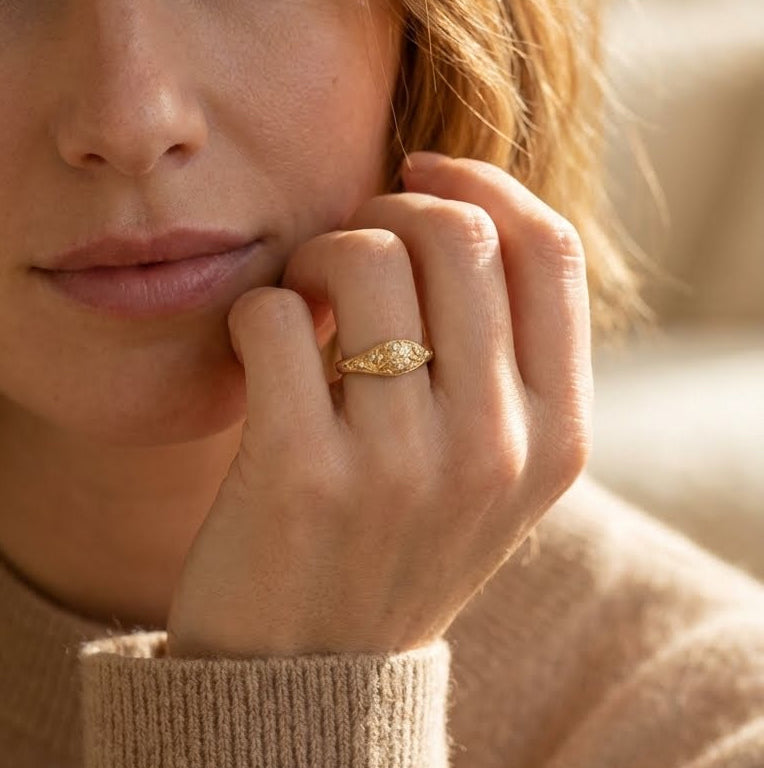 Faye - Diamond Floral Gold Ring