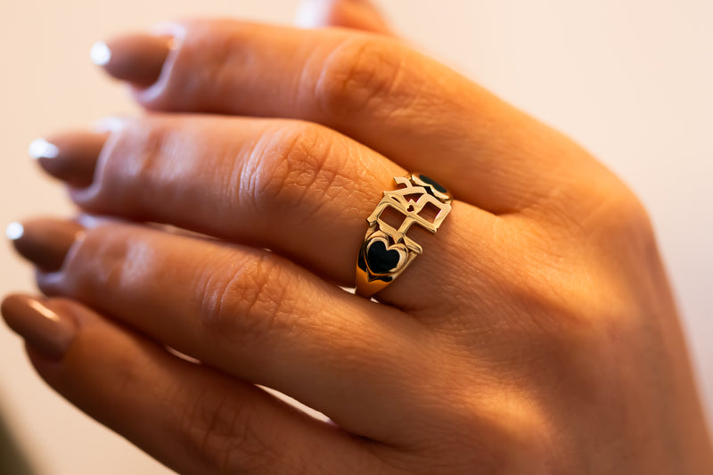 AHAVA אהבה Gold Ring