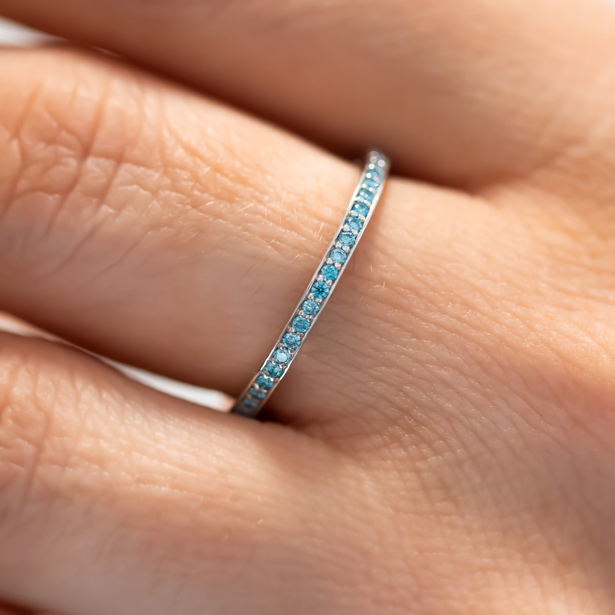 Blue Diamond Eterinty Ring
