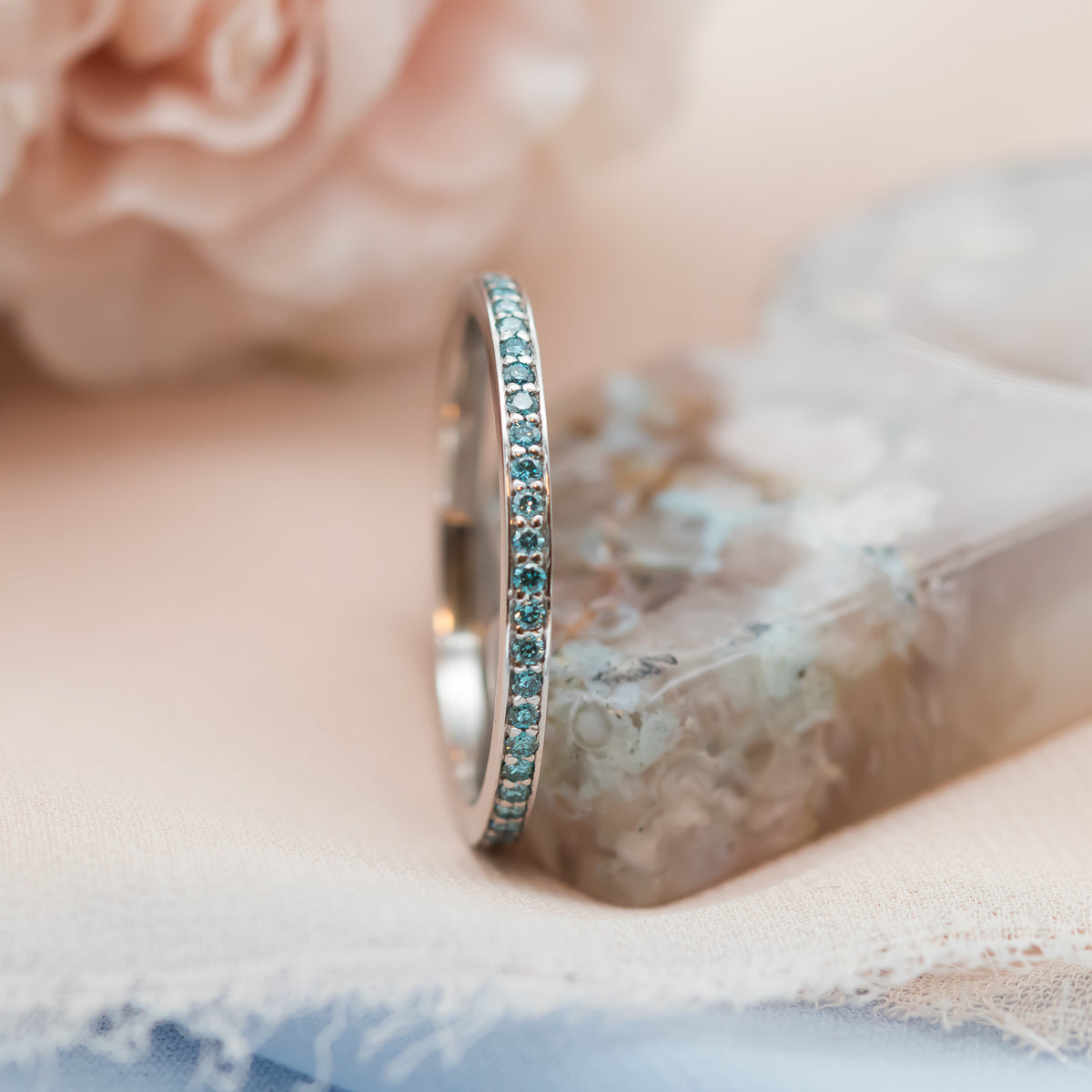 Blue Diamond Eterinty Ring