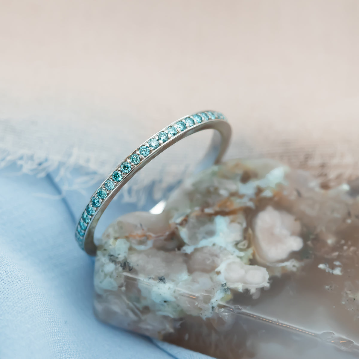 Blue Diamond Eterinty Ring