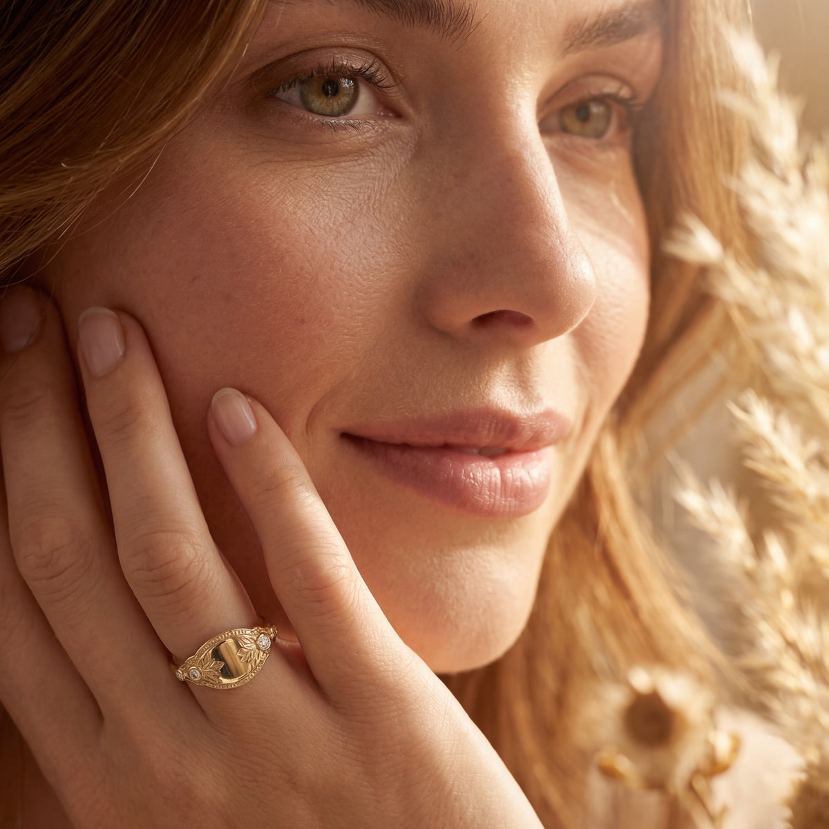 Seraphina - Floral Vintage Diamond Signet Ring