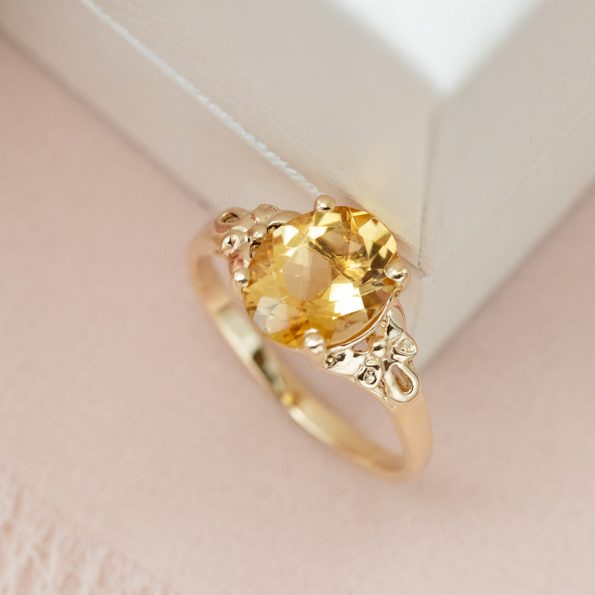 Vintage Inspired Citrine Gold Ring