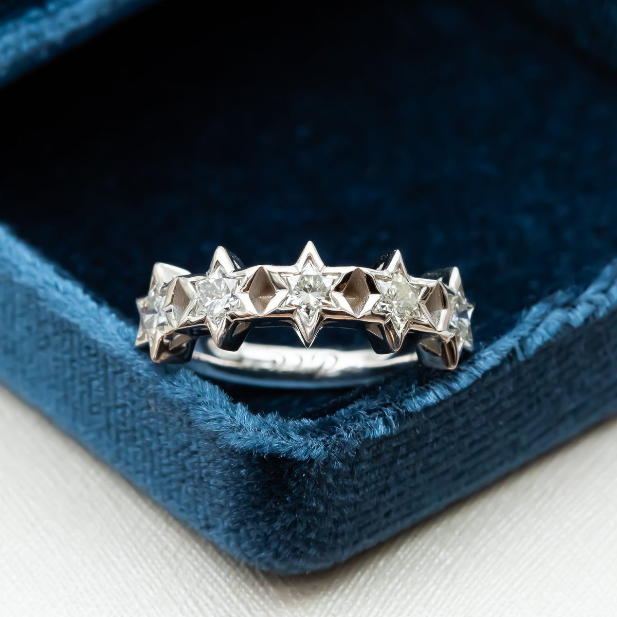 Five Star of David Diamond ring © | Heritage collection