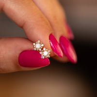 Diamond_flower_stud_earrings