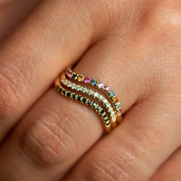 Wave curved Diamond rings in 14k gold