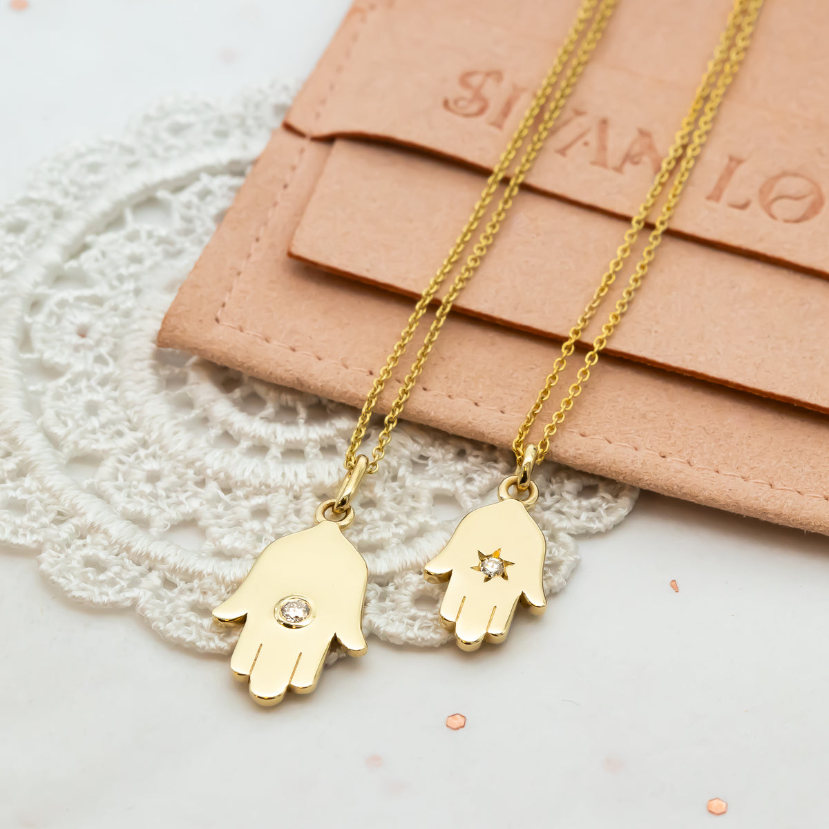 Hamsa Pendant Necklace with Diamond | Symbolic Jewelry