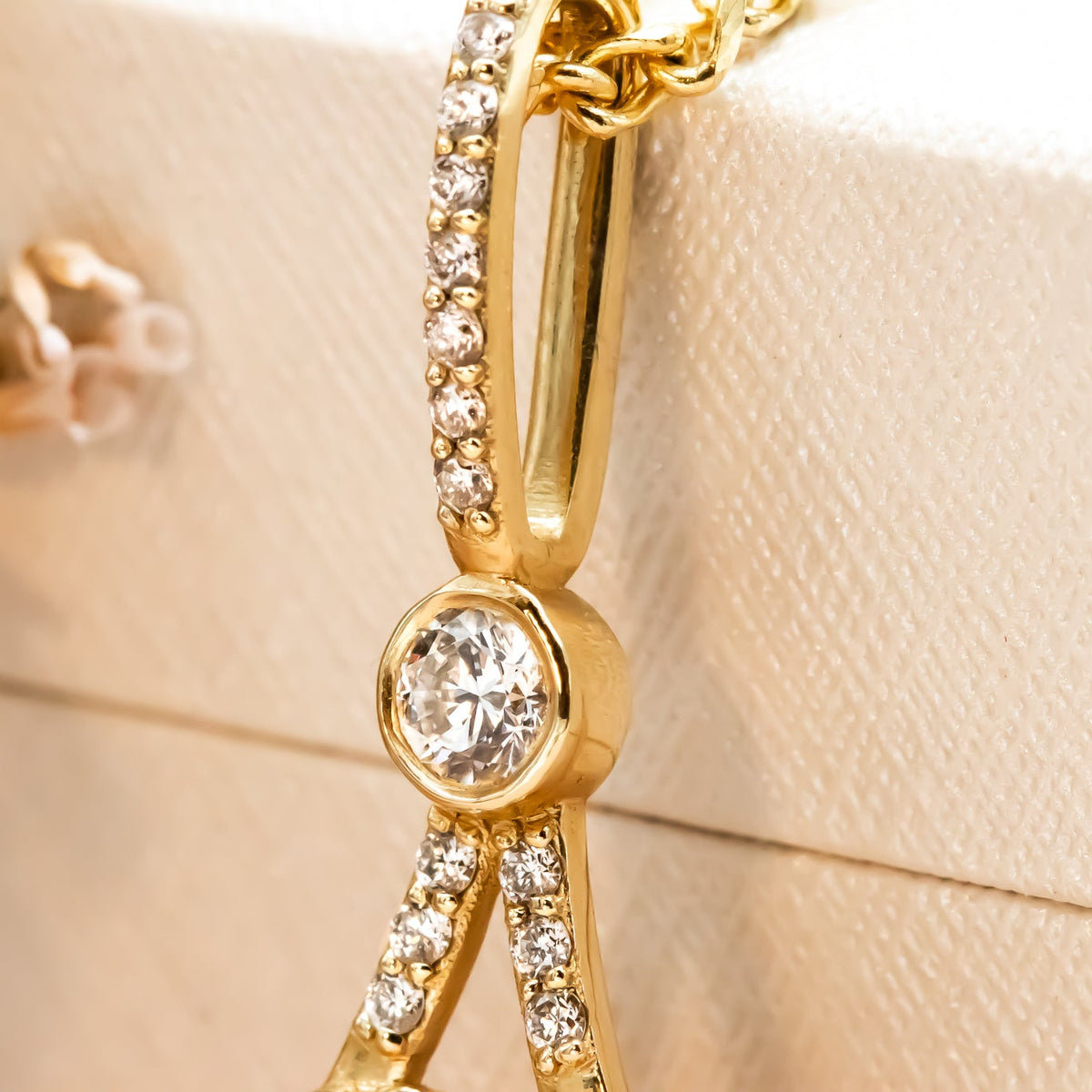 Ready to Ship | Amara | Heart Diamond Pendant