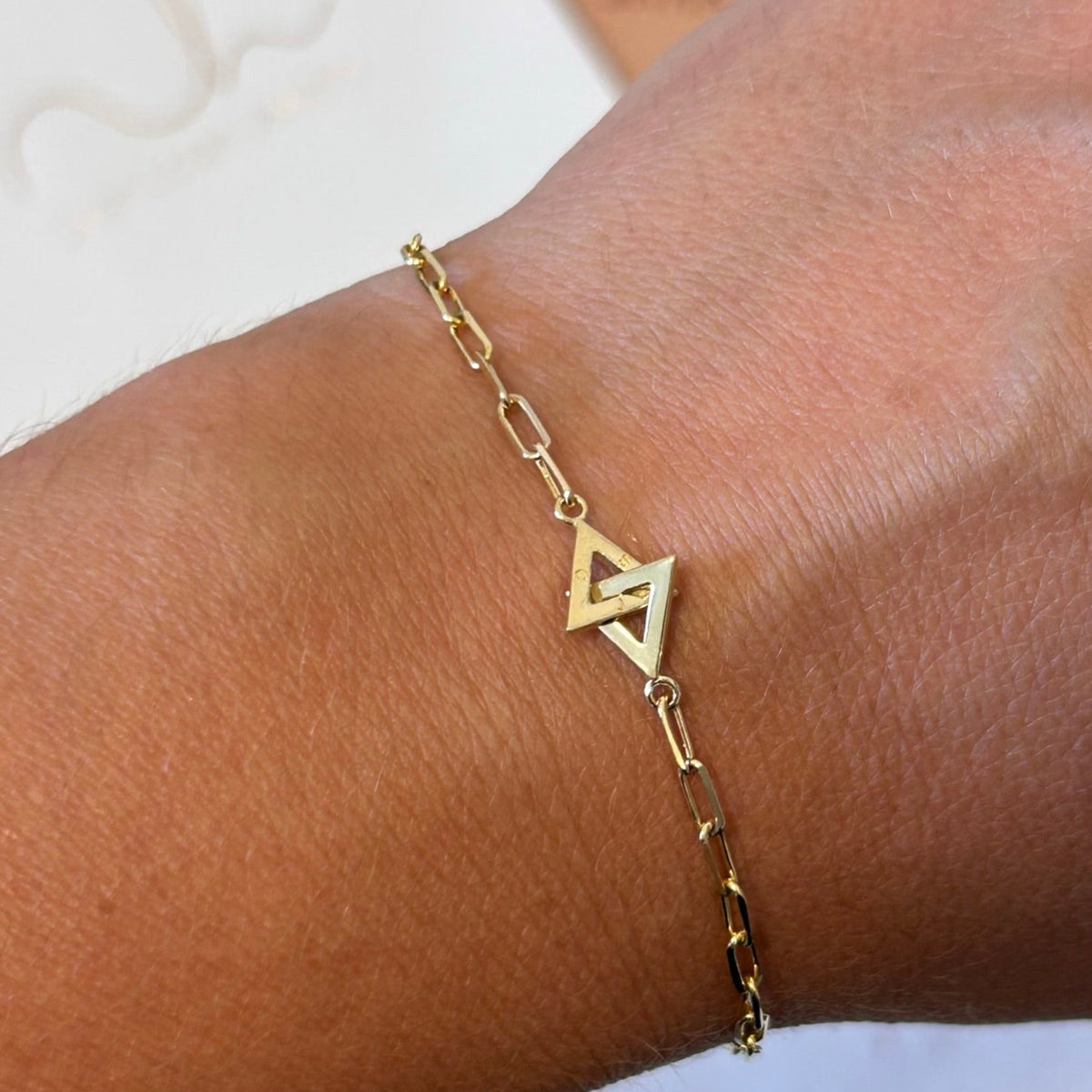 14K gold Jewish bracelet with interlocking triangles