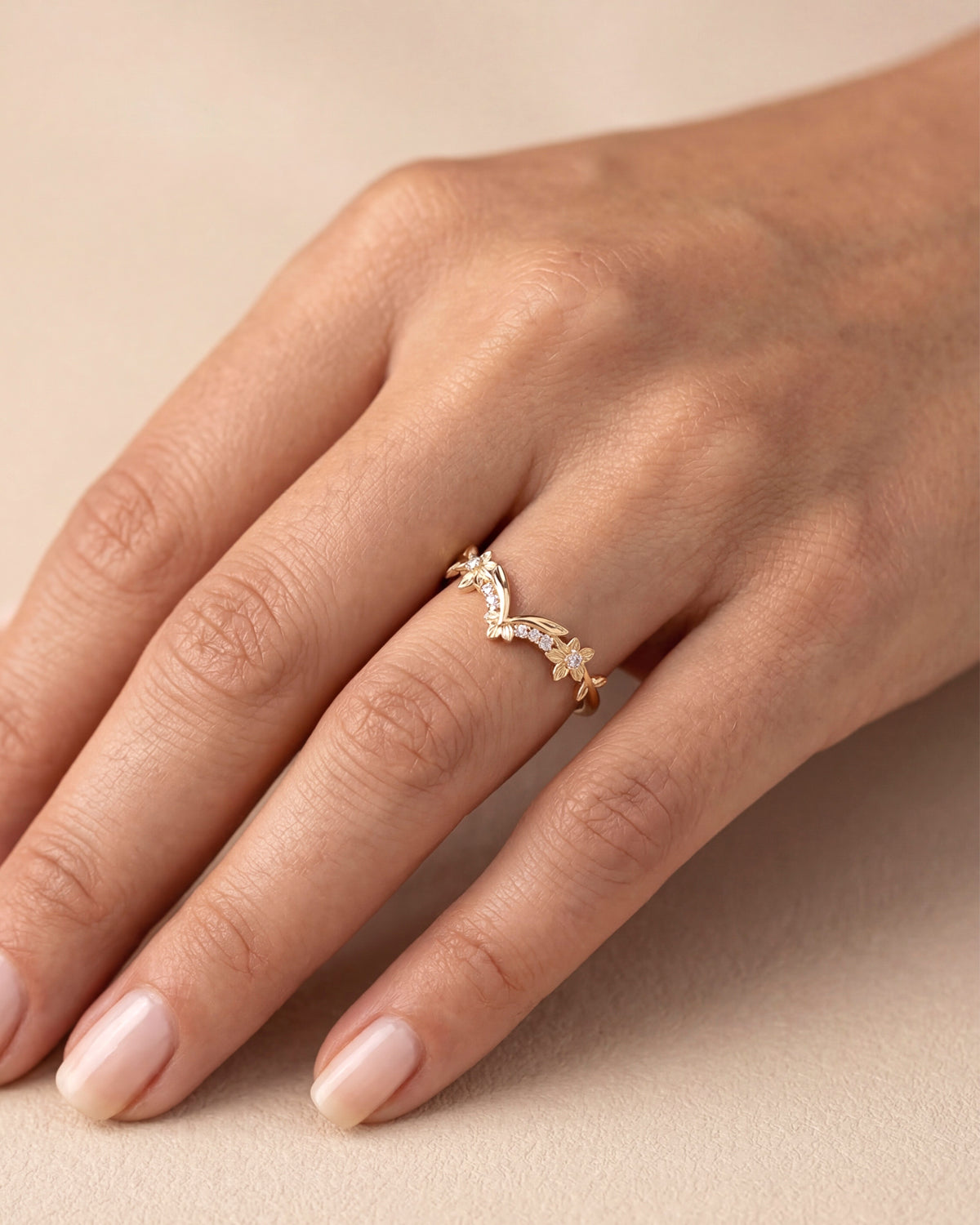 Laurel | Floral Diamond Wedding Band