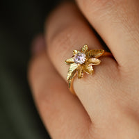 Leaves engagement ring, leaf_diamond_ring.