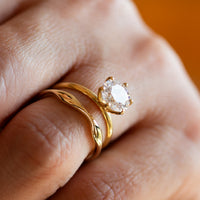 Unique Mobius Wedding Band