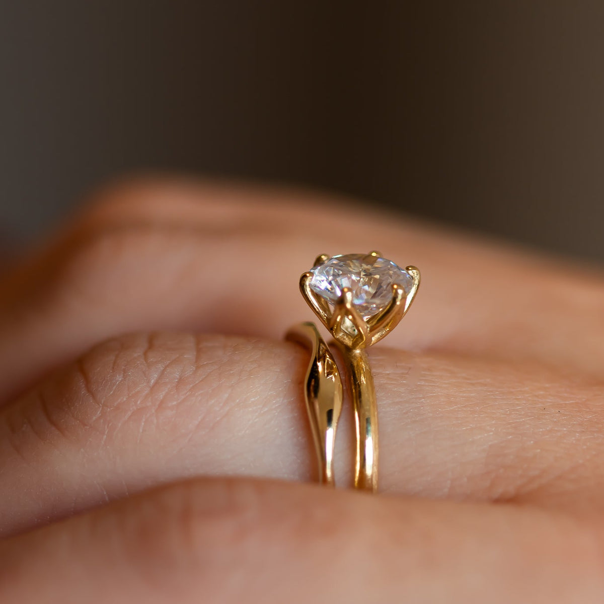 Unique Mobius Wedding Band