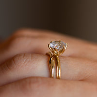 Unique Mobius Wedding Band