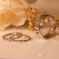 Mobius infinity wide wedding ring set in 14k or 18k gold