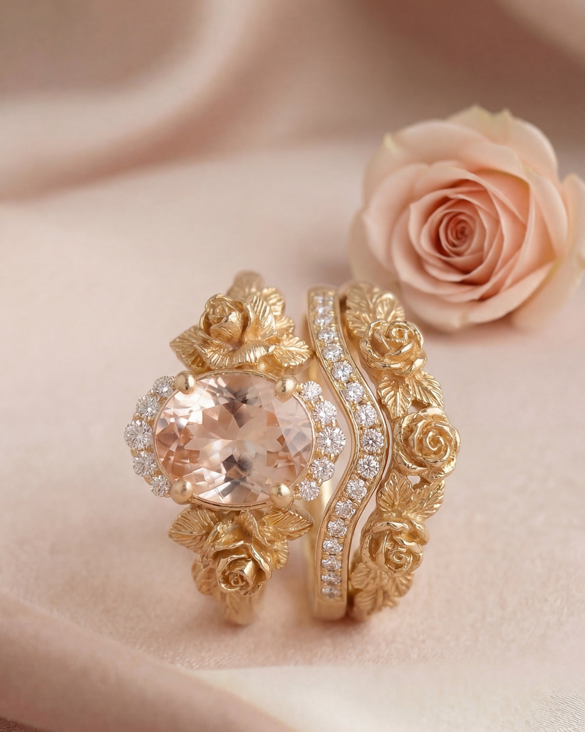 Roselight Bloom Ring | Floral Gold Ring with Morganite and Diamonds