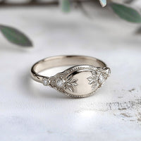 Seraphina - Floral Vintage Diamond Signet Gold white Ring