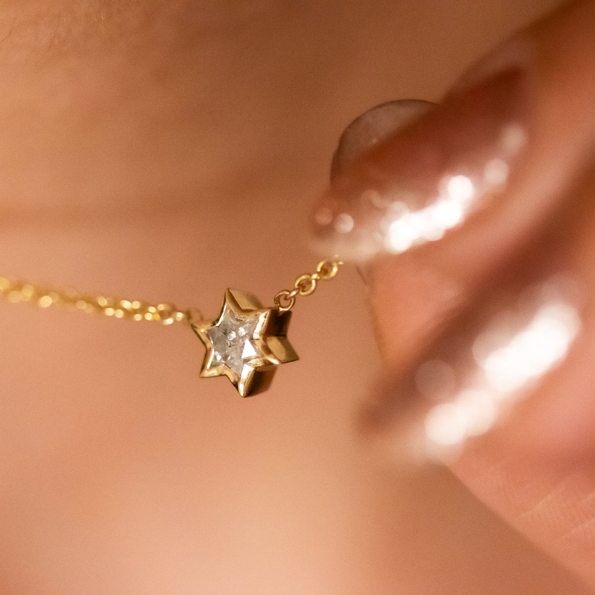 Star of David Cut Diamond Pendant Necklace ©