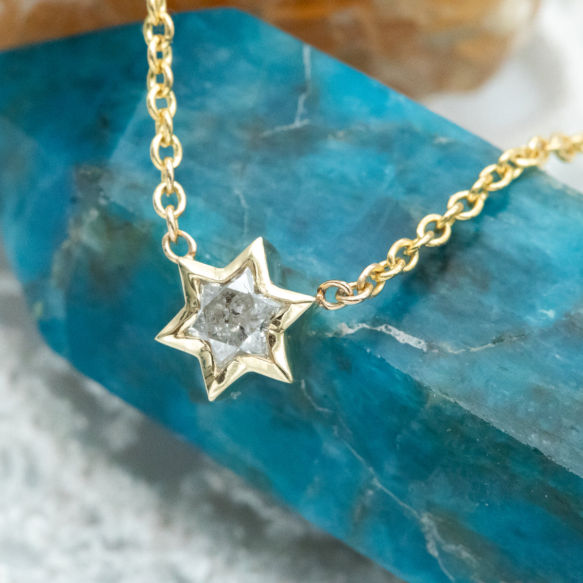 Star of David Cut Diamond Pendant Necklace ©