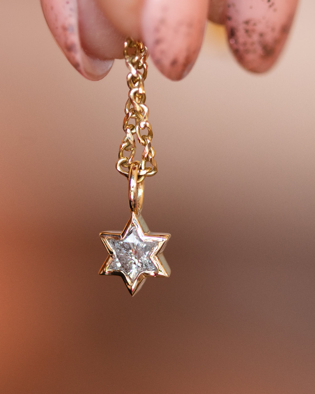 StarRay - Salt and Pepper Diamond-Cut Magen David Charm Pendant