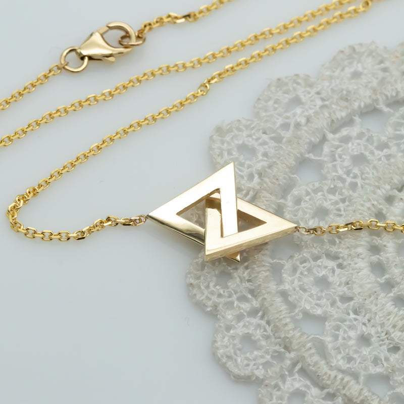 Intertwined Triangles Necklace