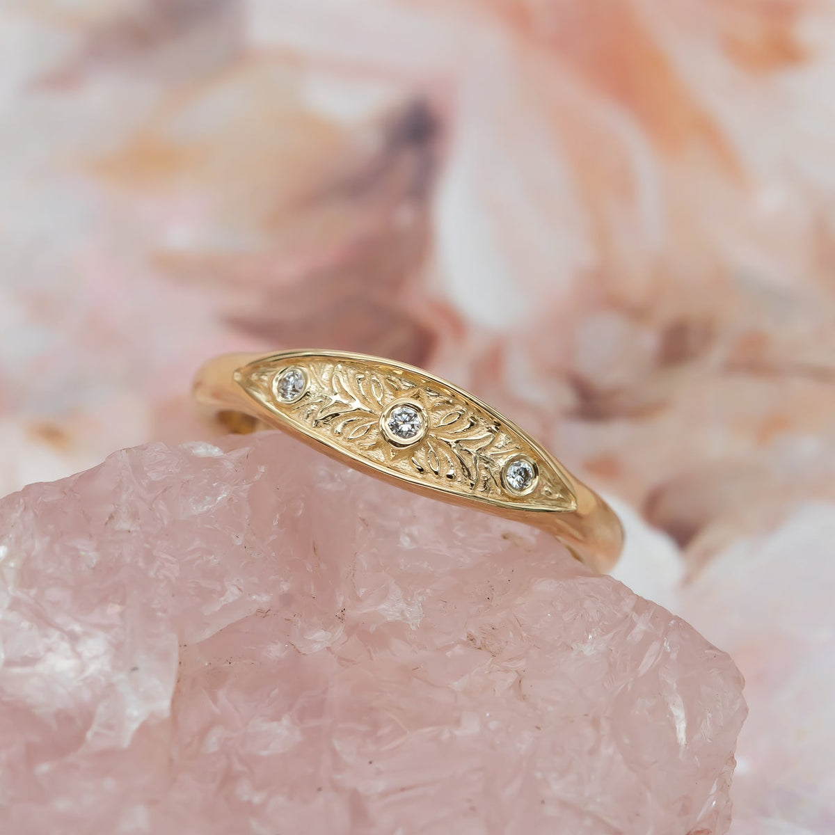 Vera | Floral Diamond Ring