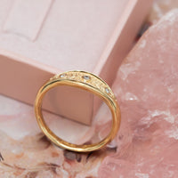 Vera | Floral Diamond Ring