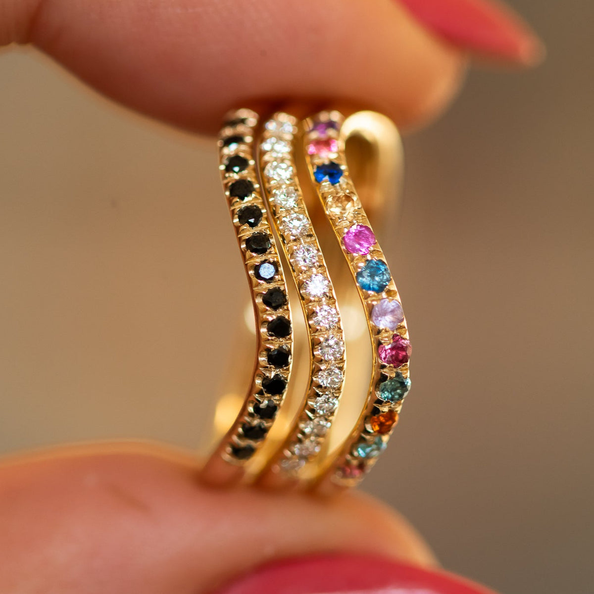 Wave curved Diamond wedding band in 14k gold