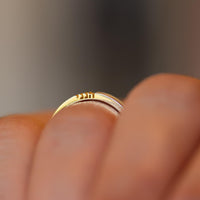 HINENI Ring - Hebrew Here I Am Ring, Solid 14K Gold Hineni / הנני word Ring Band, Hebrew Ring, Jewish Wedding Gift, Symbolic Ring.
14k gold Hineni ring engraved with הנני – a minimalist, meaningful Hebrew ring symbolizing presence, faith, and love. Handmade Jewish jewelry.