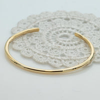 14k Gold Cuff Bracelet - Solid Gold Minimalist Bangle with Hammered Tips - Dainty Open Bracelet for Women - Stacking Gold Jewelry Gift