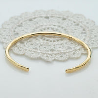 14k Gold Cuff Bracelet - Solid Gold Minimalist Bangle with Hammered Tips - Dainty Open Bracelet for Women - Stacking Gold Jewelry Gift