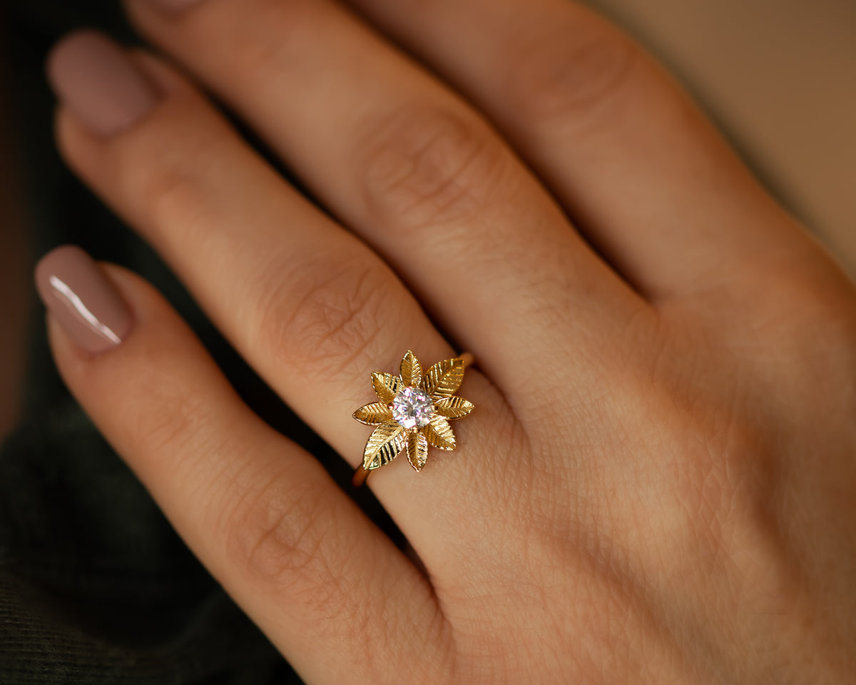 Leaf Diamond Engagement ring
