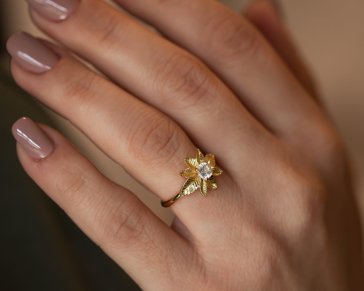 Leaf Diamond Engagement ring