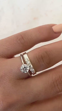 14K White Gold 5 Diamonds Wedding Band, Multi-Diamonds Anniversary Ring for Women, Classy Everyday High Diamonds Stacking Band