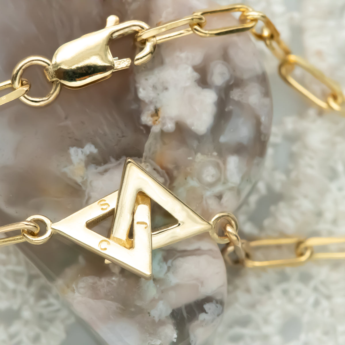 14K gold Jewish bracelet with interlocking triangles