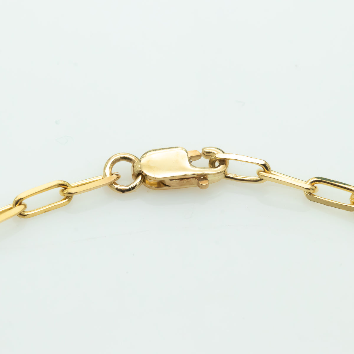 14K gold Jewish bracelet with interlocking triangles