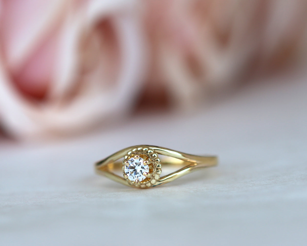 Vintage Diamond Engagement Ring