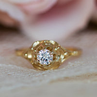 Antique Vintage Diamond Engagement Ring - Sivan Lotan Jewelry -   טבעת אירוסין יהלום - סיון לוטן - טבעת יהלום וינטאג - טבעת בסגנון עתיק
