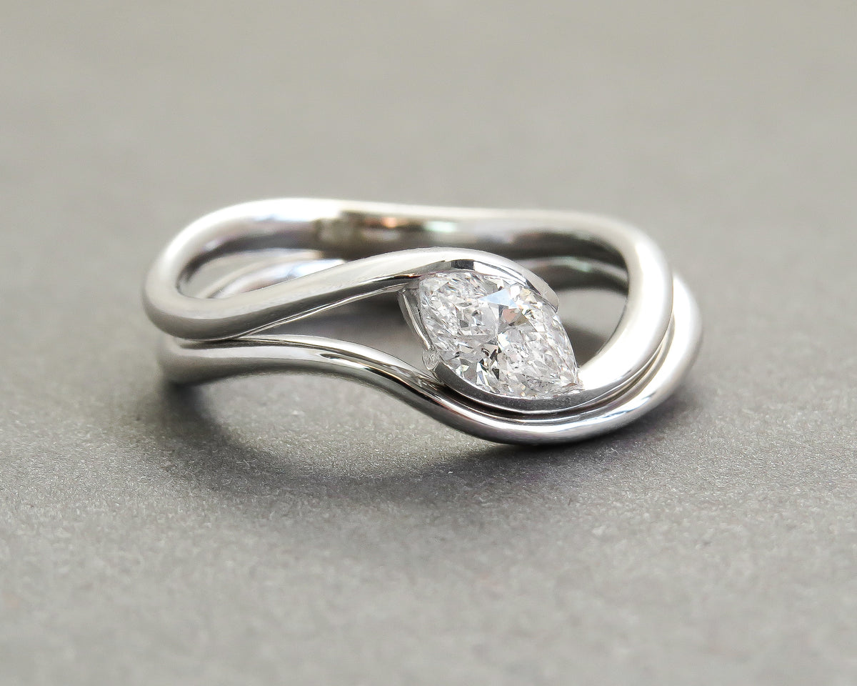 Curved Marquise cut Diamond Ring set, marquise diamod wedding ring set, diamond bridal ring set