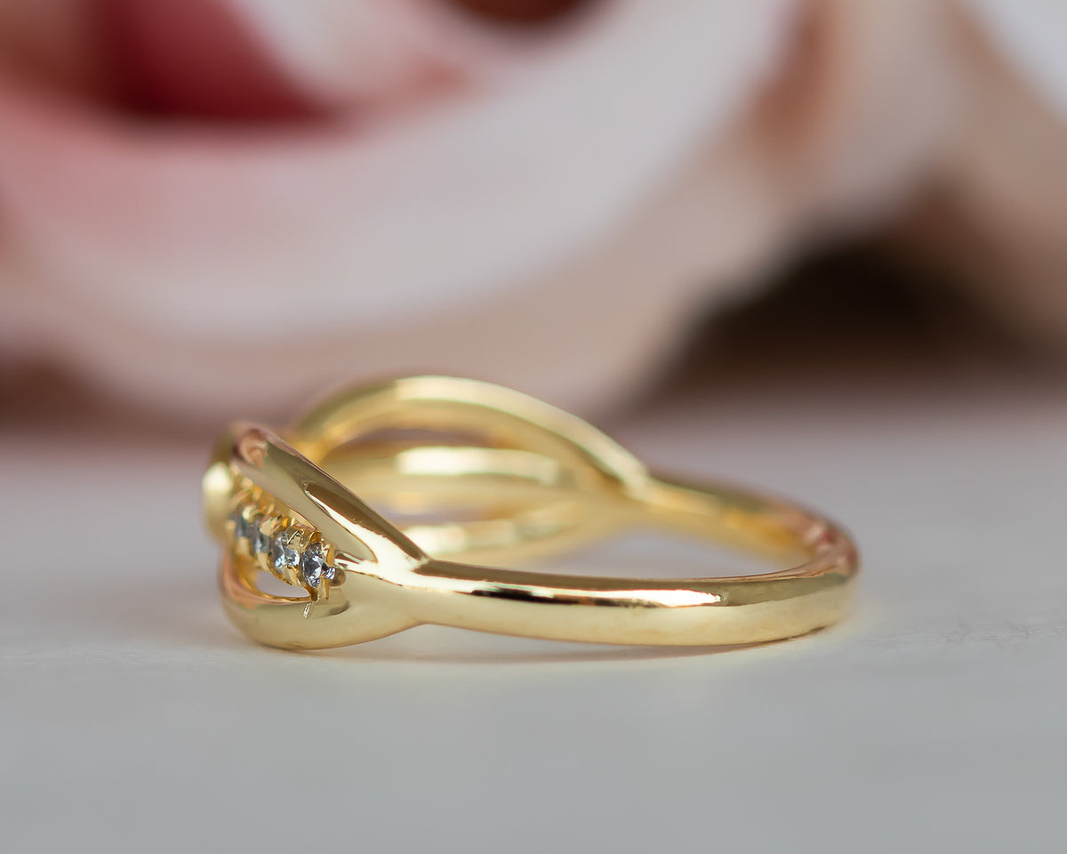 Eternal Flow | Infinity Diamond Ring