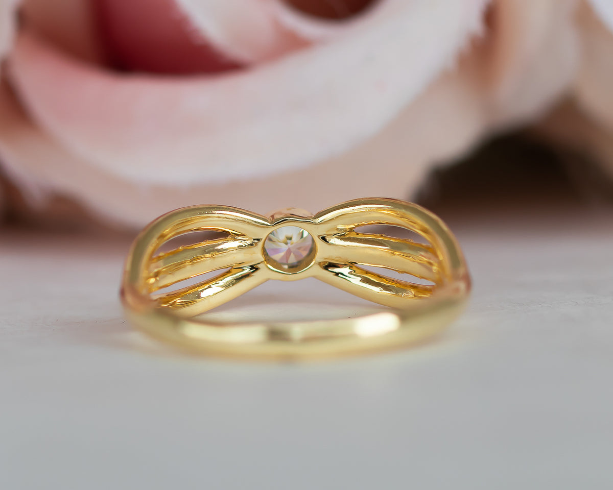 Eternal Flow | Infinity Diamond Ring