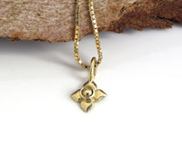 Tiny Flower Necklace