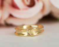 Overlapped Gold Ring