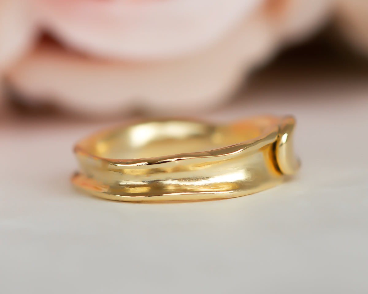 Overlapped Gold Ring