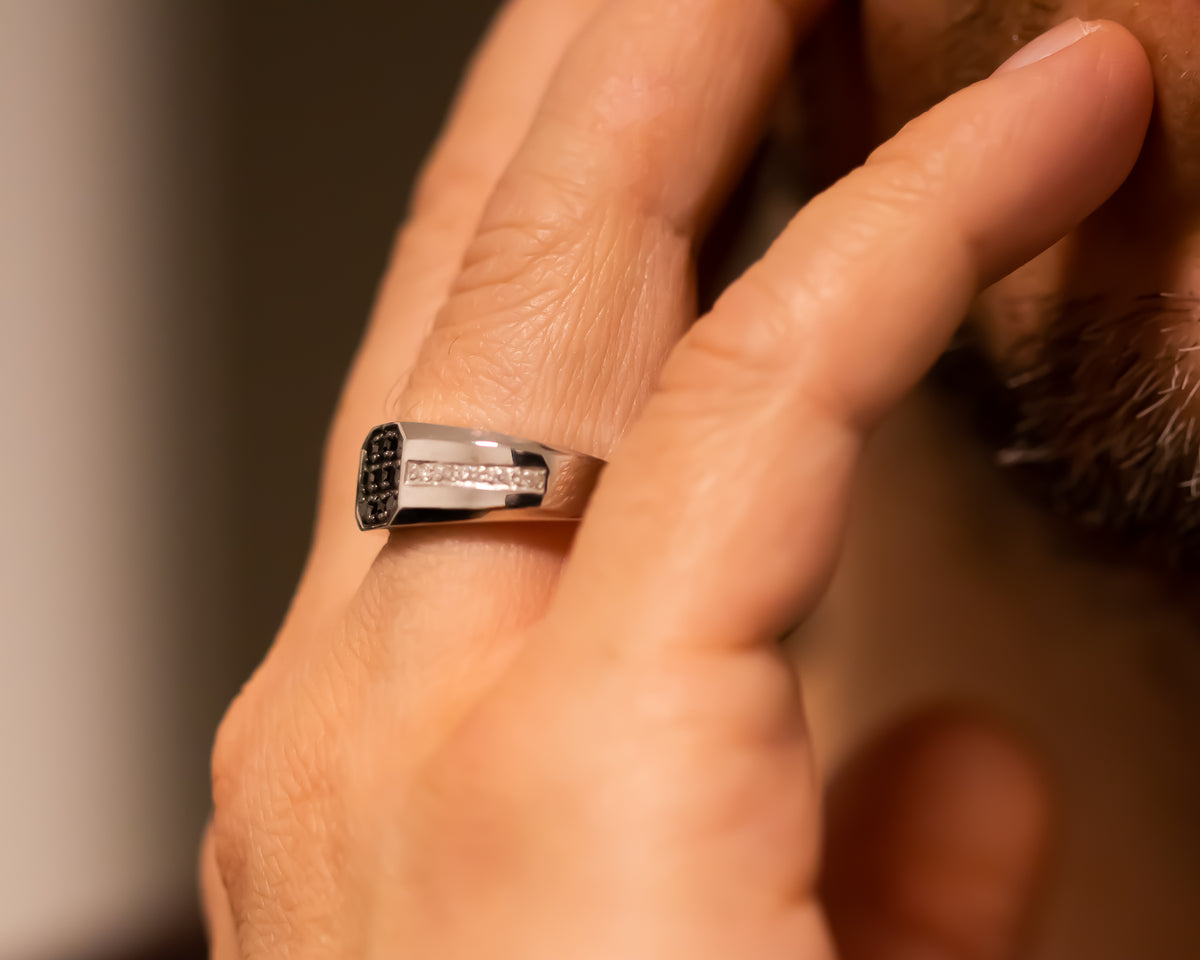 Men Diamond Signet Ring