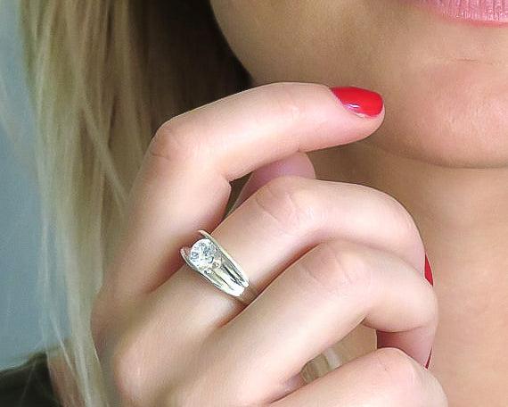 2 Ct Diamond Engagement Ring | Ray Of Light