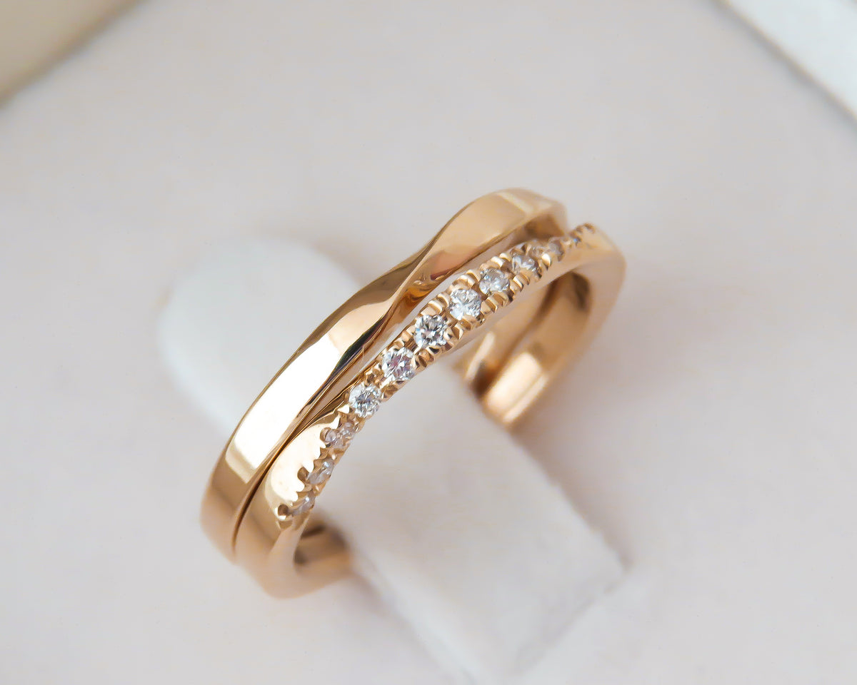 Mobius His & Hers Matching Wedding Bands