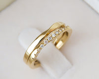 Mobius His & Hers Matching Wedding Bands