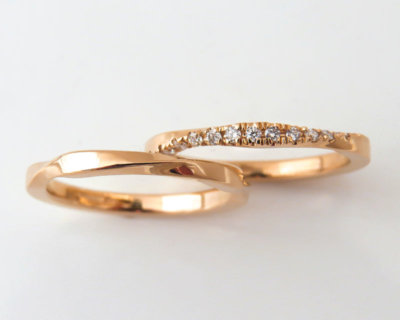 Mobius His & Hers Matching Wedding Bands